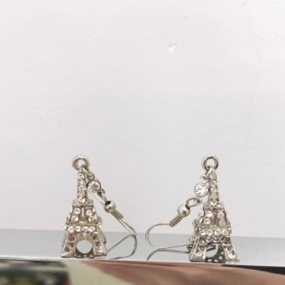 NEW Eiffel Tower Earrings (bought in Paris) - Picture 2 of 8